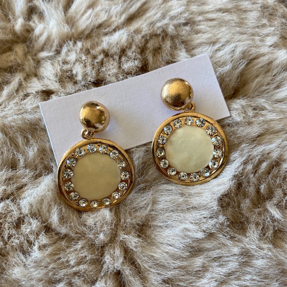 Gold earrings